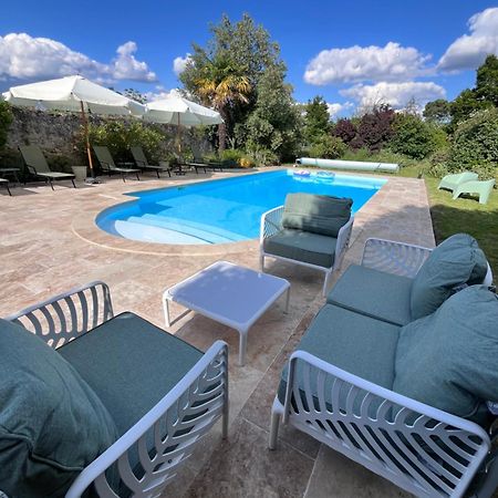 Le Clos Gabrielle Chatellerault Bagian luar foto