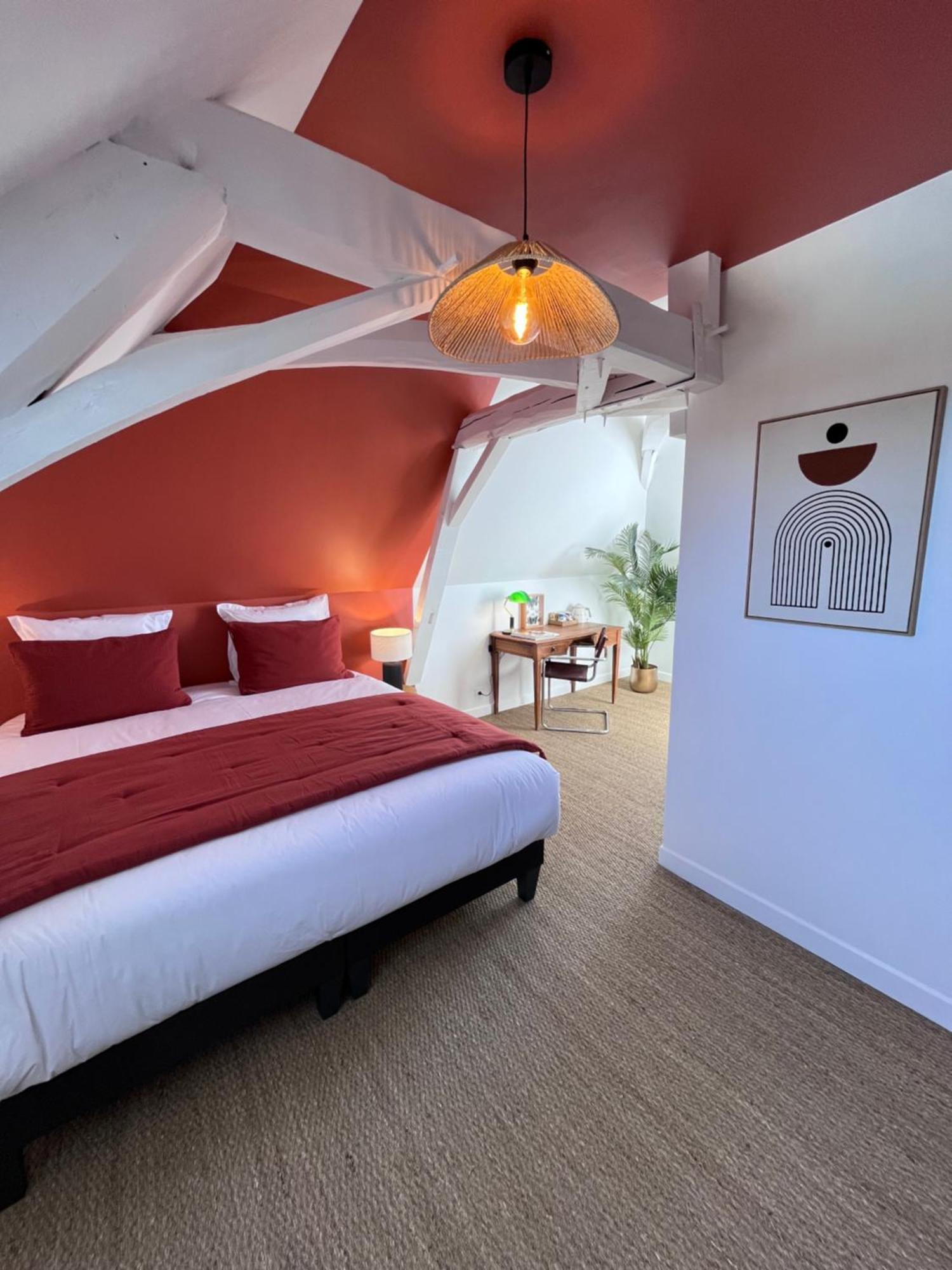 Le Clos Gabrielle Chatellerault Bagian luar foto